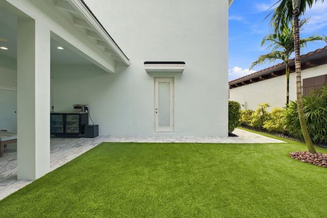 13346 Machiavelli Way, Palm Beach Gardens, FL 33418