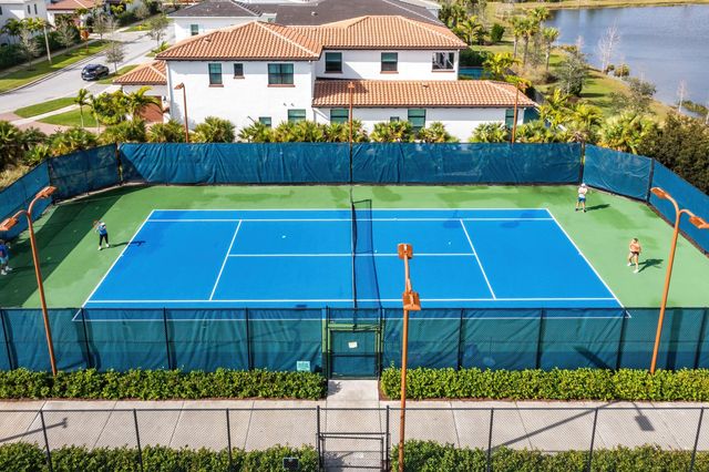 13346 Machiavelli Way, Palm Beach Gardens, FL 33418
