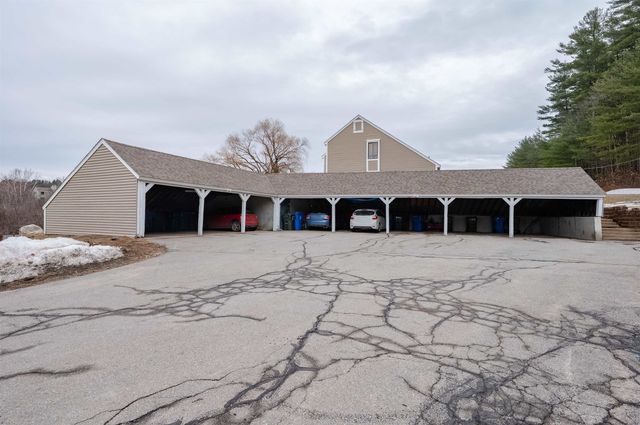 145 Canterbury Lane, Londonderry, NH 03053