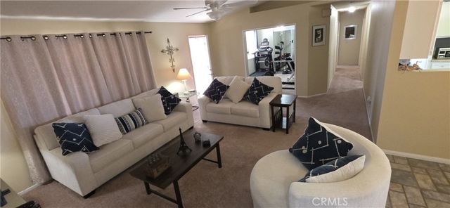 14307 Tonikan, Apple Valley, CA 92307
