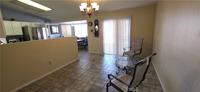 14307 Tonikan, Apple Valley, CA 92307