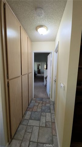 14307 Tonikan, Apple Valley, CA 92307