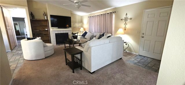 14307 Tonikan, Apple Valley, CA 92307