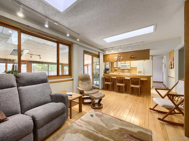 2175 S Flower St, Lakewood, CO 80227