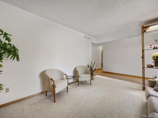 2175 S Flower St, Lakewood, CO 80227