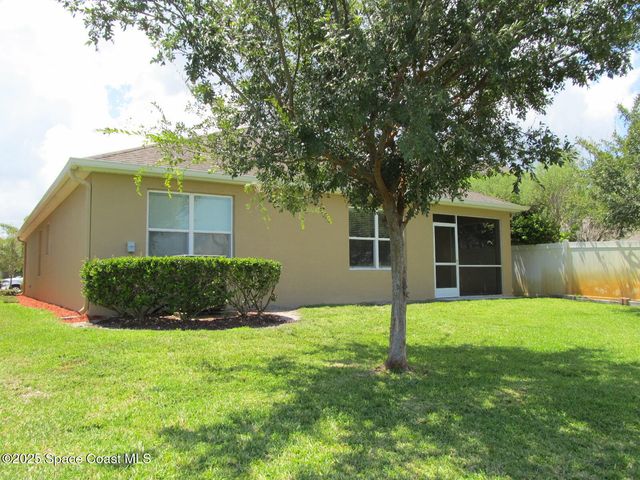 2002 Elkins Point Drive, Melbourne, FL 32935