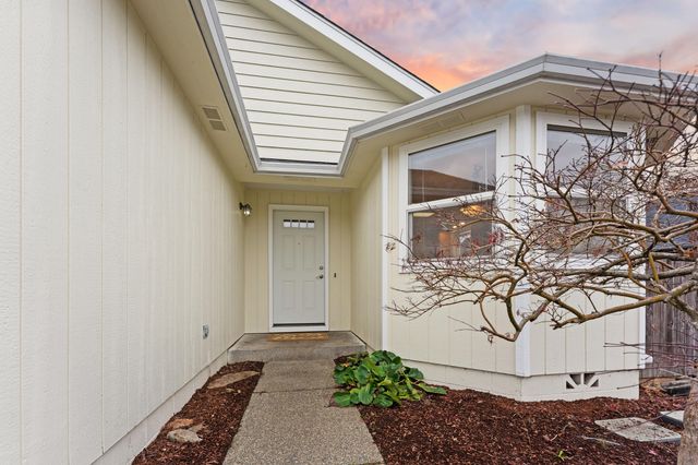 185 Independence Drive, Grants Pass, OR 97527
