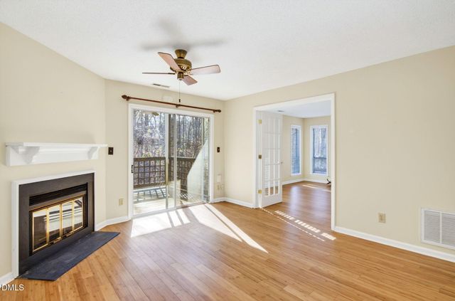 4120 Sedgewood Drive 201, Raleigh, NC 27612