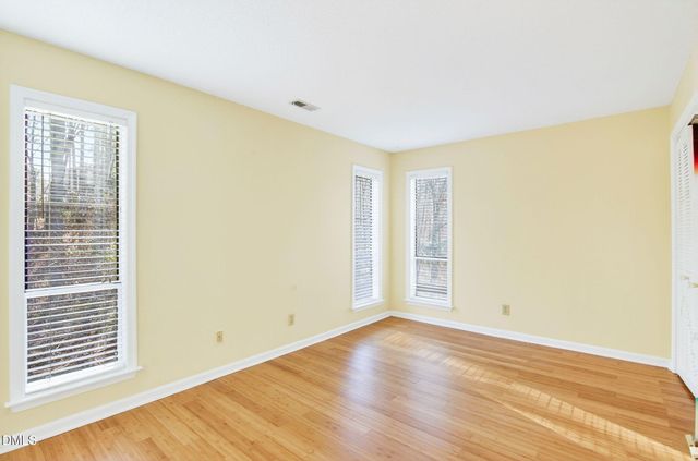 4120 Sedgewood Drive 201, Raleigh, NC 27612