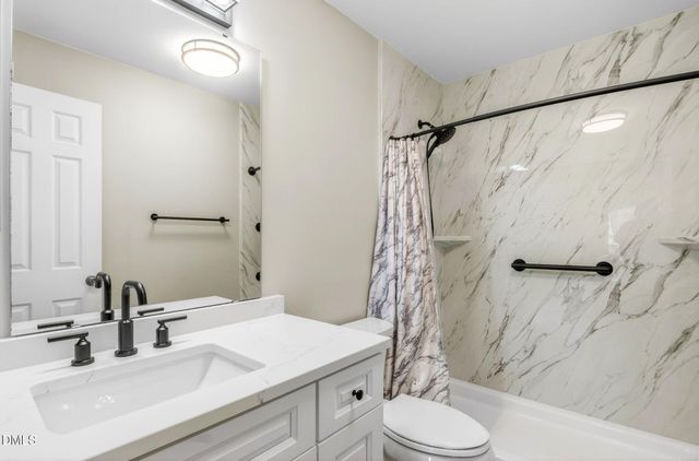 4120 Sedgewood Drive 201, Raleigh, NC 27612