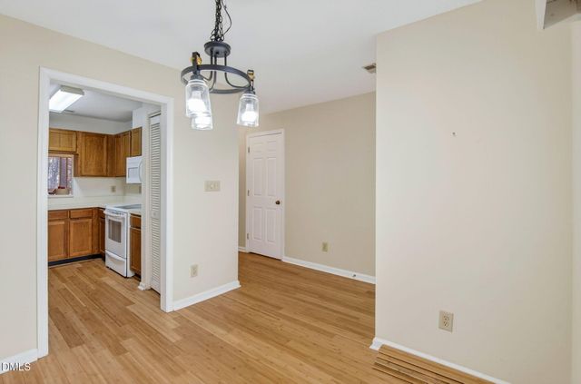 4120 Sedgewood Drive 201, Raleigh, NC 27612