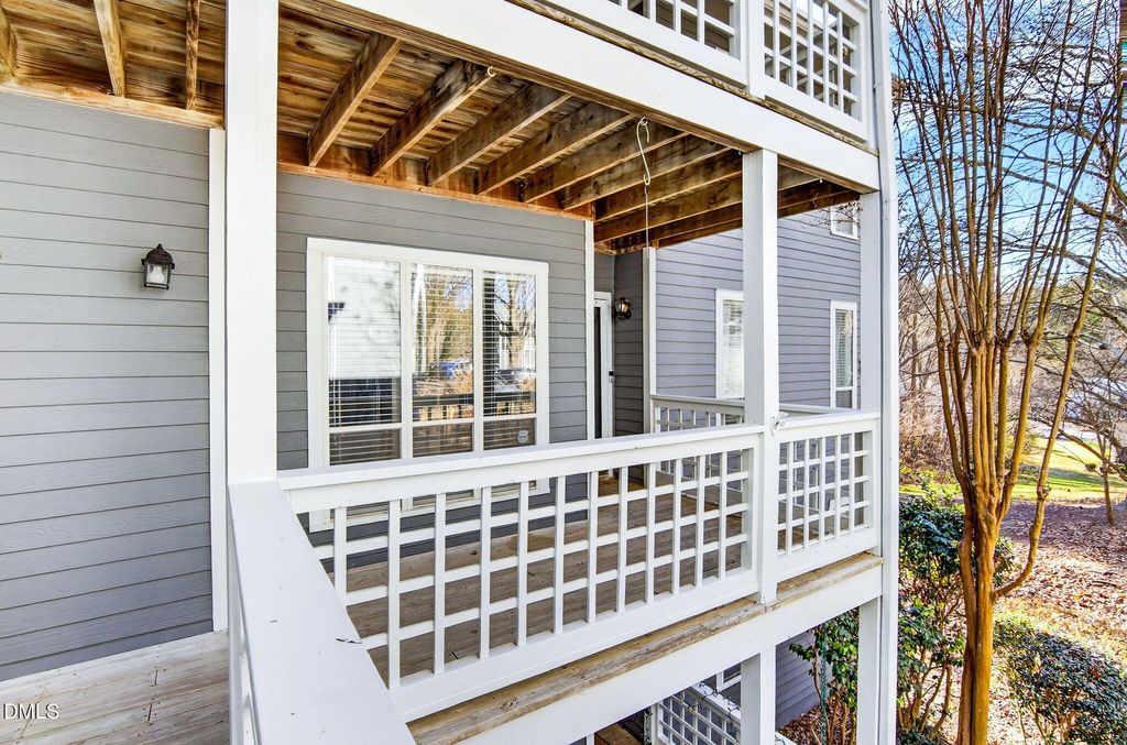 4120 Sedgewood Drive 201, Raleigh, NC 27612