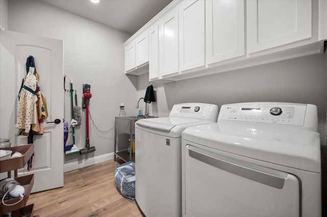 2129 Woodland Hills Lane, Weatherford, TX 76087