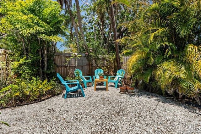 139 ADAIR AVENUE, Sarasota, FL 34243