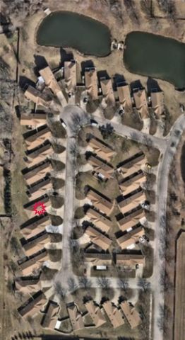 901 NW North Ridge Court, Blue Springs, MO 64015