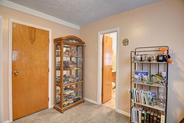 5753 Lily Lane, Dayton, OH 45414