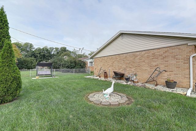 5753 Lily Lane, Dayton, OH 45414