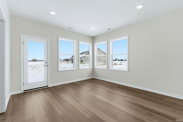 3202 E Rocky Way, Winona Lake, IN 46590