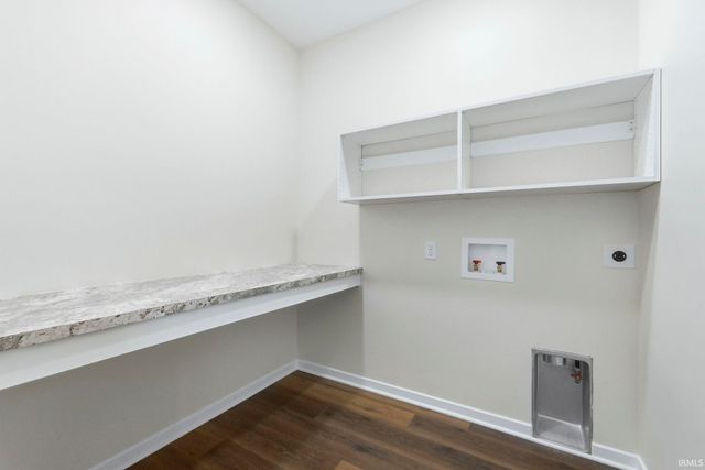 3202 E Rocky Way, Winona Lake, IN 46590