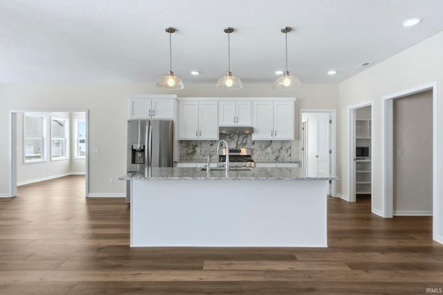 3202 E Rocky Way, Winona Lake, IN 46590