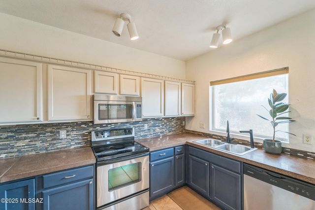 14842 S Camino Tierra Alegra, Sahuarita, AZ 85629