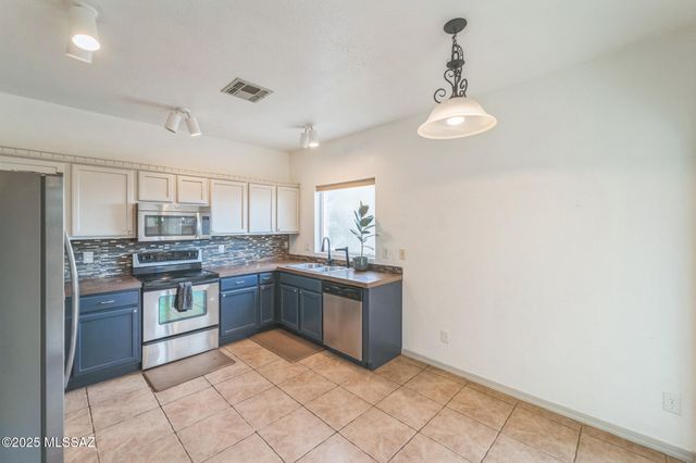 14842 S Camino Tierra Alegra, Sahuarita, AZ 85629