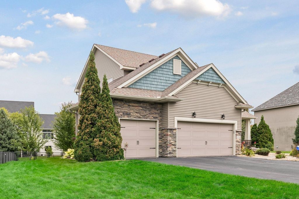 10346 Fallgold Parkway N, Brooklyn Park, MN 55443 — photo 3