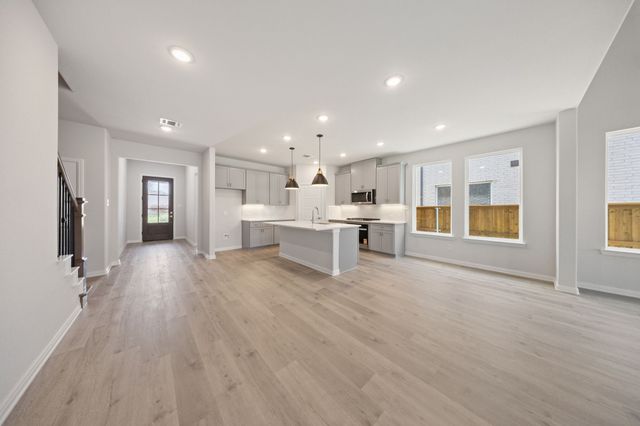 404 Brooklawn Avenue, Little Elm, TX 75068