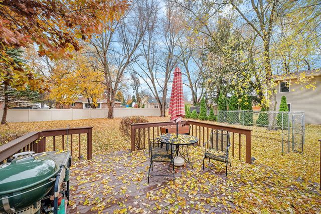 223 Pleasure Drive, Yorkville, IL 60560