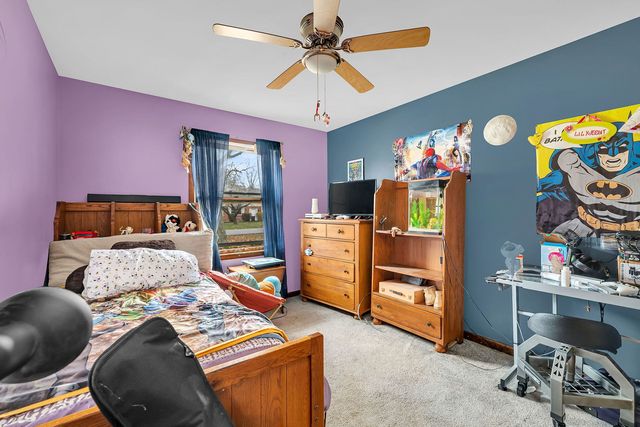 223 Pleasure Drive, Yorkville, IL 60560