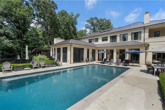 1500 West Wesley NW Road, Atlanta, GA 30327