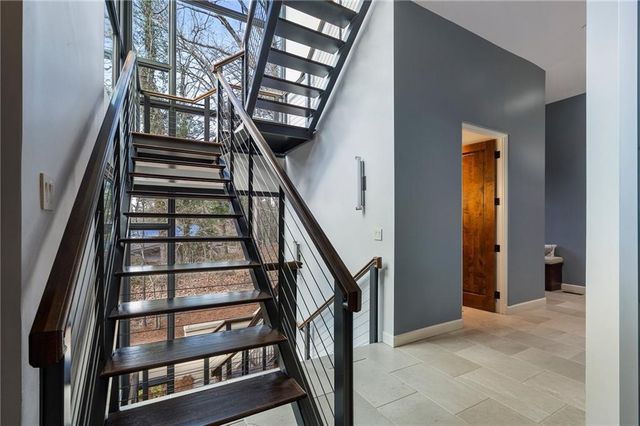 1500 West Wesley NW Road, Atlanta, GA 30327