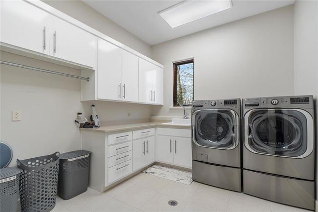 1500 West Wesley NW Road, Atlanta, GA 30327