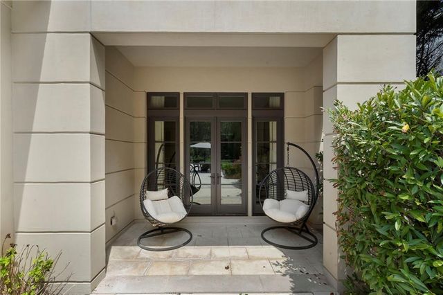 1500 West Wesley NW Road, Atlanta, GA 30327