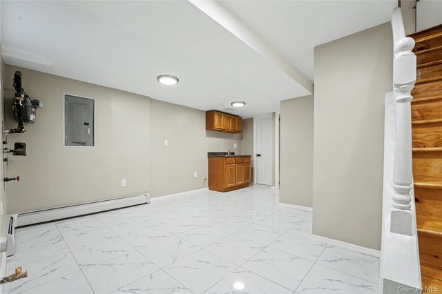 94-42 113th Street, Richmond Hill, NY 11419