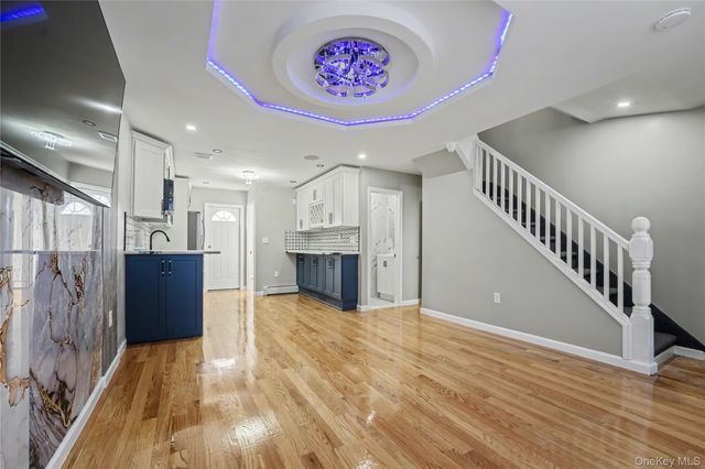 94-42 113th Street, Richmond Hill, NY 11419