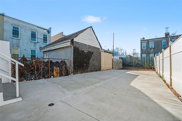 94-42 113th Street, Richmond Hill, NY 11419