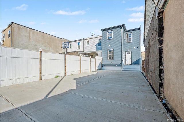 94-42 113th Street, Richmond Hill, NY 11419