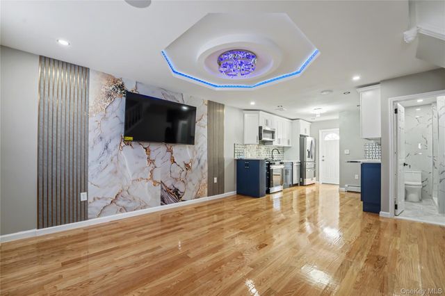 94-42 113th Street, Richmond Hill, NY 11419