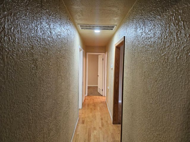 1140 Locust St, Gridley, CA 95948