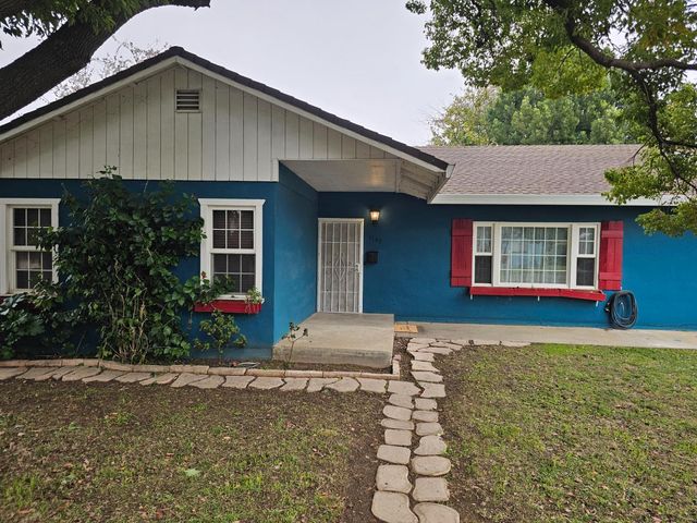 1140 Locust St, Gridley, CA 95948