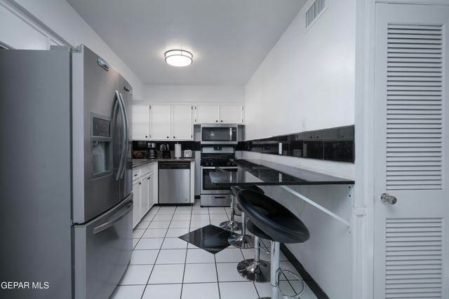 308 CORAL HILLS Road, El Paso, TX 79912