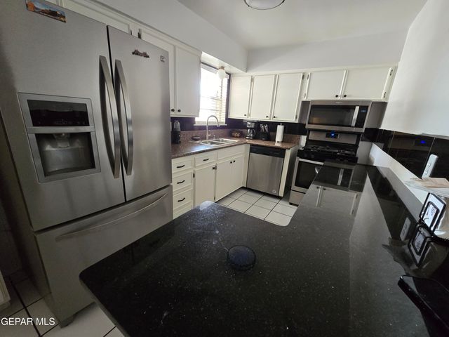 308 CORAL HILLS Road, El Paso, TX 79912