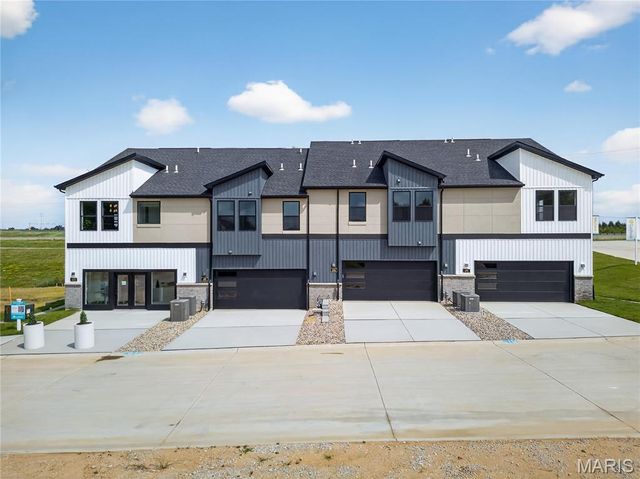174 Sesame Loop, St Peters, MO 63303
