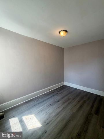 2555 N HOLLYWOOD ST, Philadelphia, PA 19132