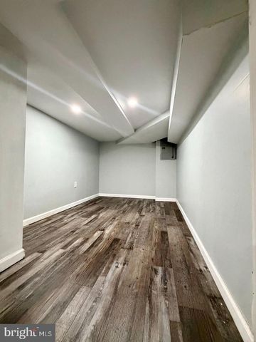 2555 N HOLLYWOOD ST, Philadelphia, PA 19132