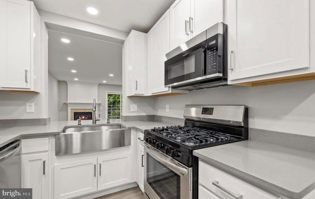 5980 KIMBERLY ANNE WAY, Alexandria, VA 22310