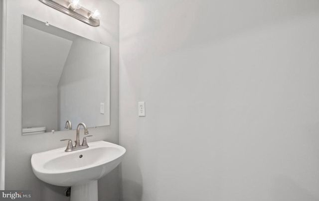 5980 KIMBERLY ANNE WAY, Alexandria, VA 22310