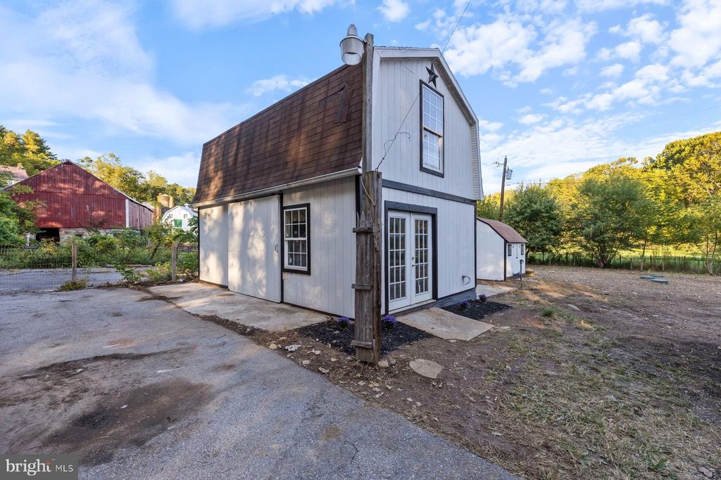 8109 OLD HAGERSTOWN RD, Middletown, MD 21769
