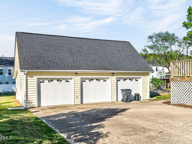 1425 Raybon Drive, Wendell, NC 27591